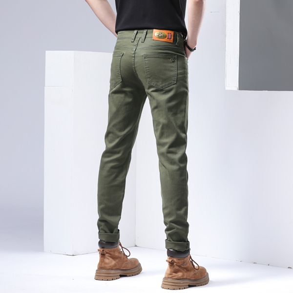 ブランドジーンズ背面デザイン